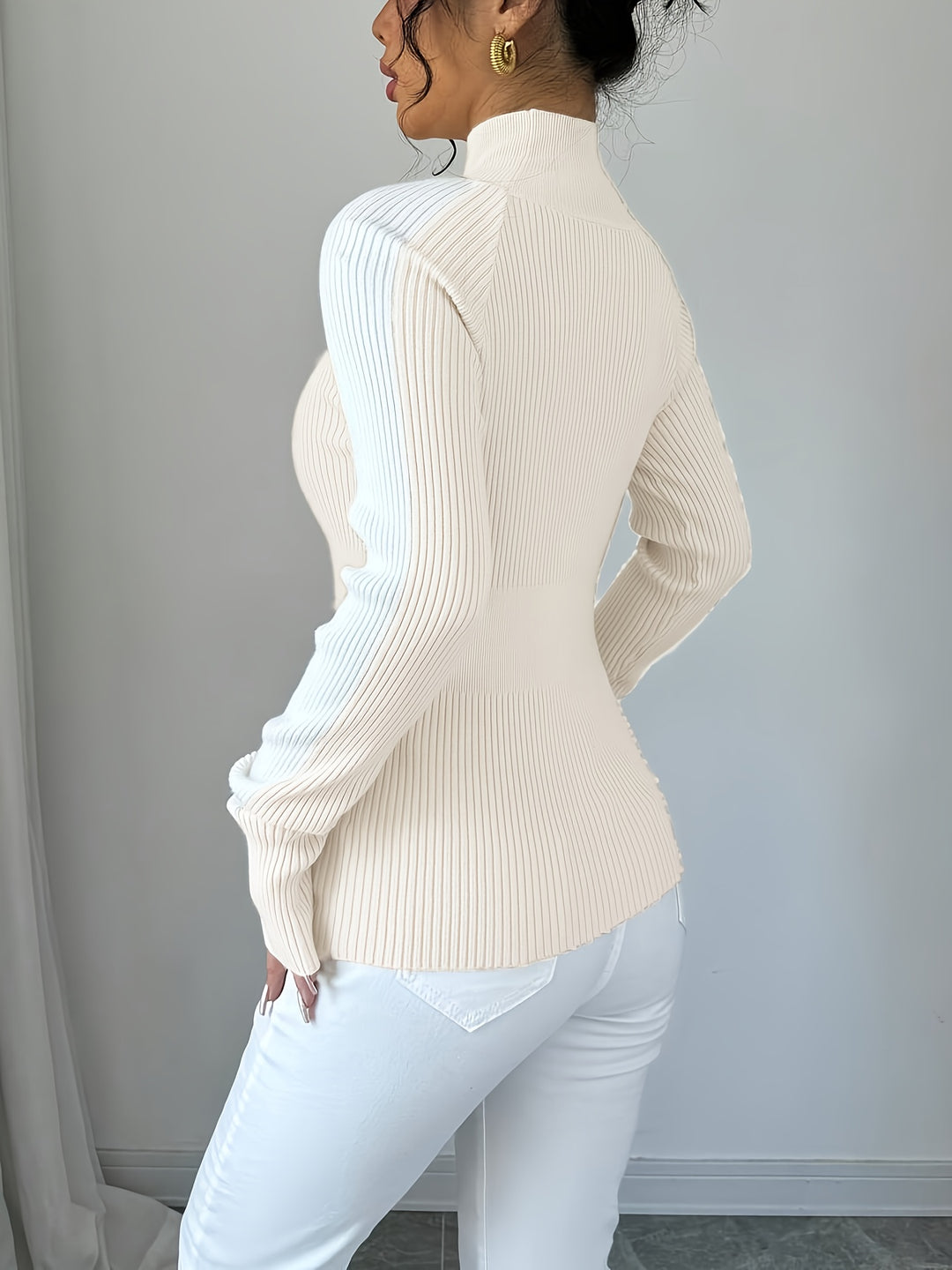 RINA SWEATER