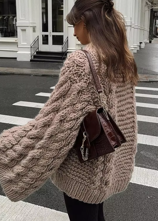 REBEKA SWEATER