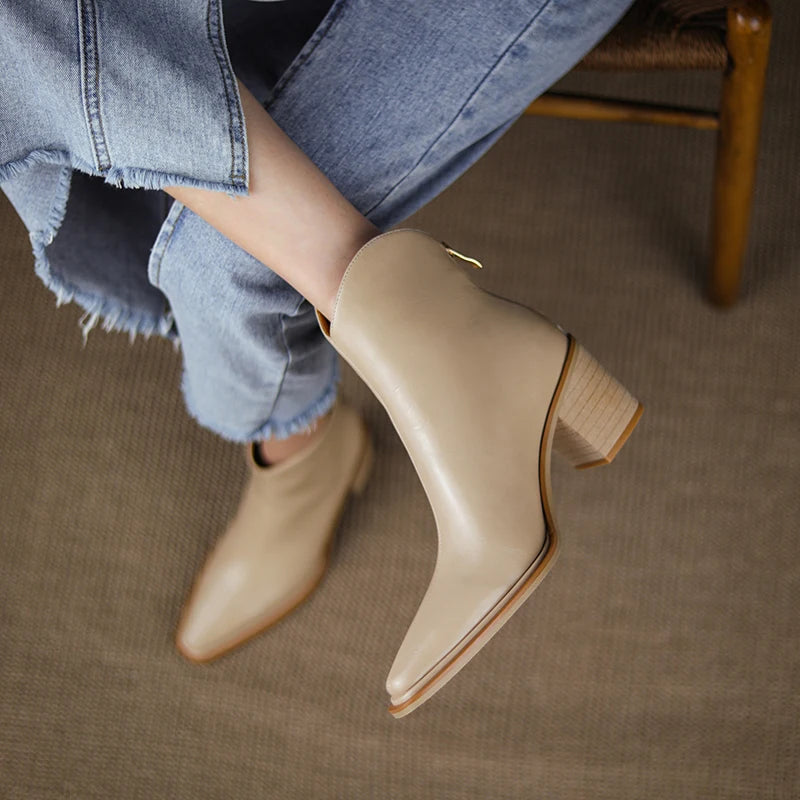 ESHLEY LEATHER BOOTS