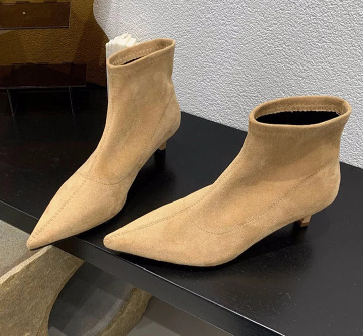 JILLI BOOTS