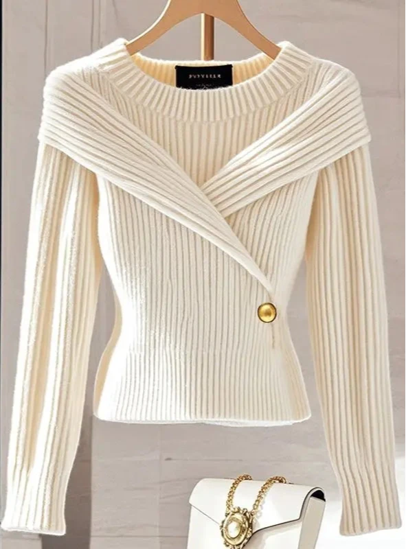KIRA SWEATER