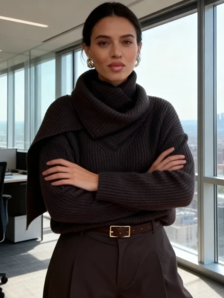 LESY SWEATER