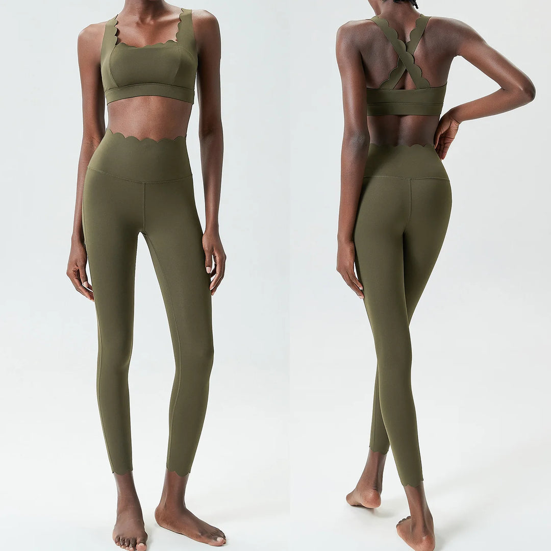 MONNA TWO PIECES GYM SUIT