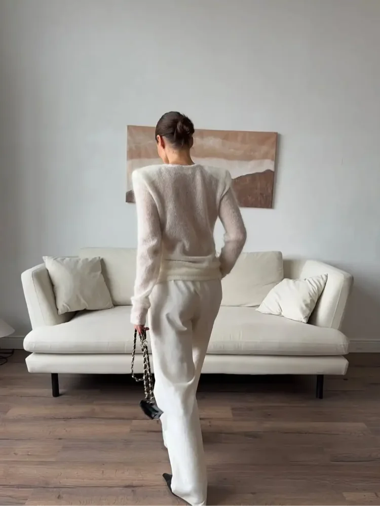 ANGELA SWEATER