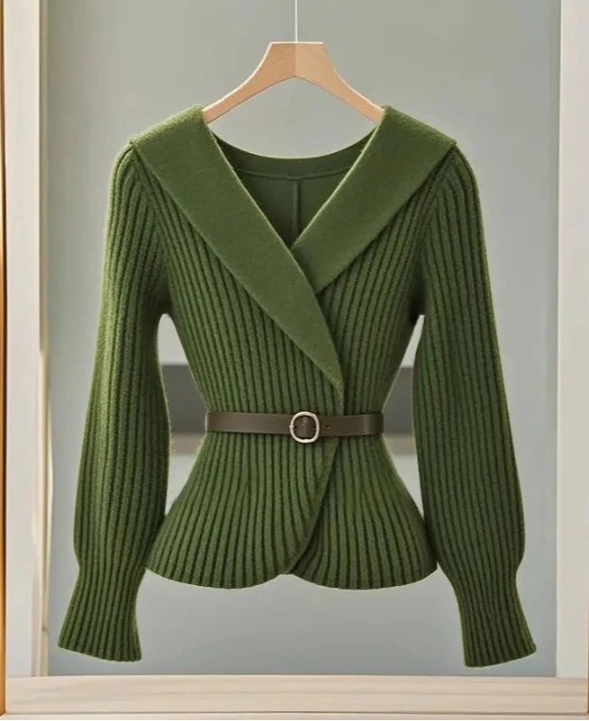 ELANA SWEATER