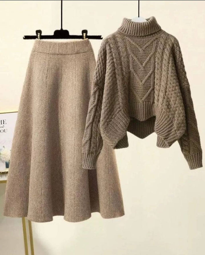 LONDA SWEATER