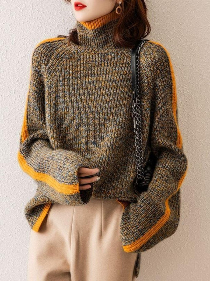 DARIA WOMEN SWEATER