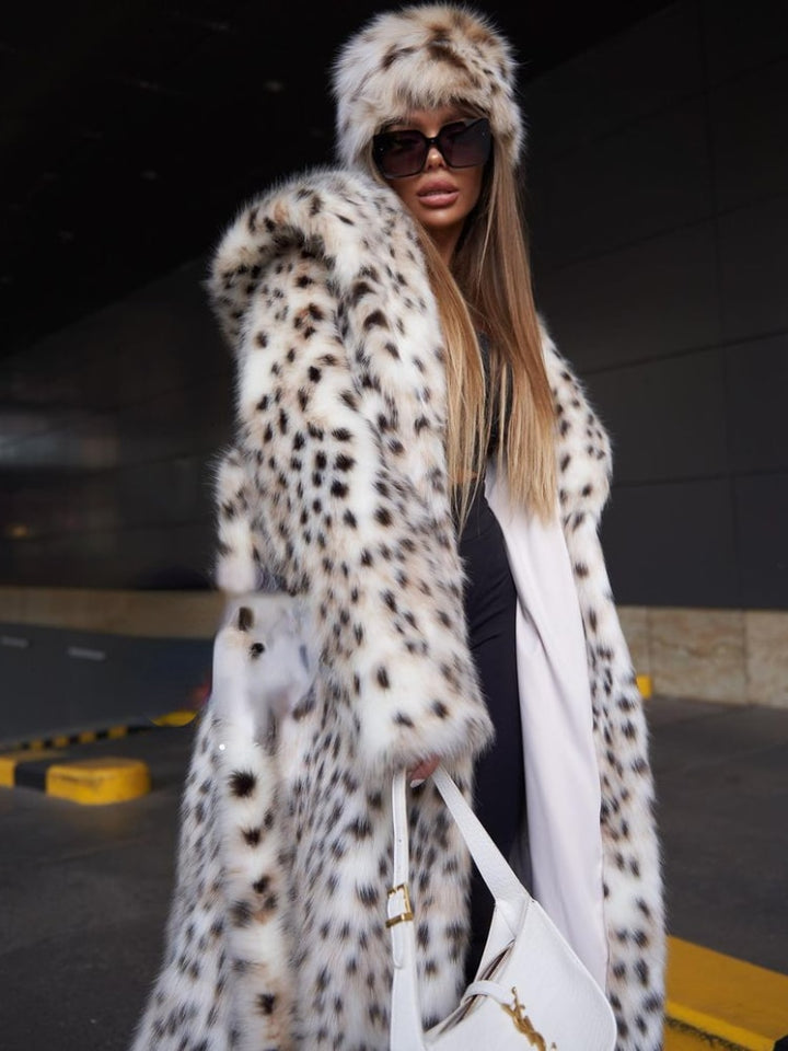 SNOW LEOPARD ECO COAT