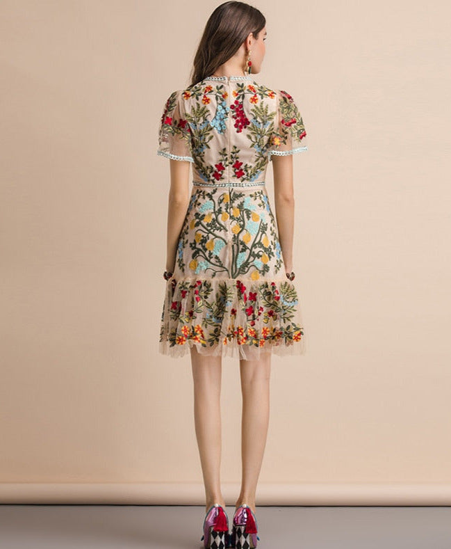 LINDA EMBROIDERED DRESS limited edition