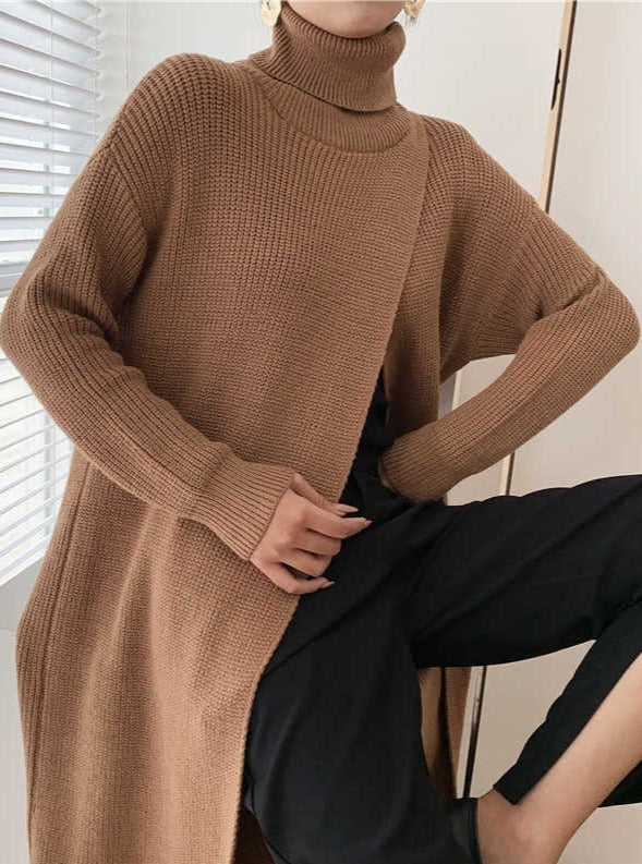 VERA LONG KNIT TOP